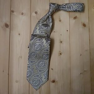 Robert Talbott best-of-class silk necktie